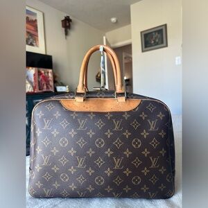 Louis Vuitton Monogram Deauville Handbag